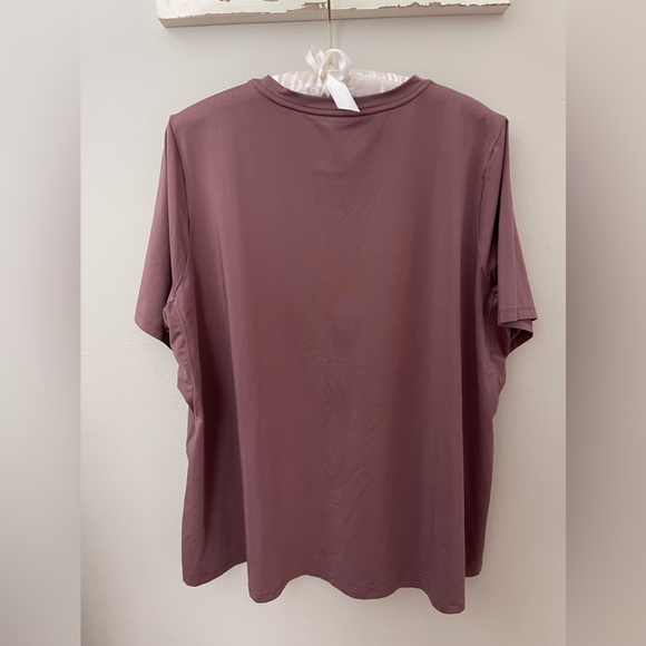 Nike One Training Dri-Fit T-Shirt In Smokey Mauve Size 1X - Picture 3 of 15